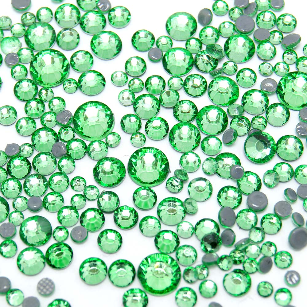 Стразы стекло Mix Светло-Зеленые 250шт SS3,4,6,8 017321 - скидки в DIAMANT, дешевле только даром